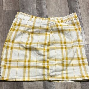 Forever 21 Yellow and White Plaid Mini Skirt